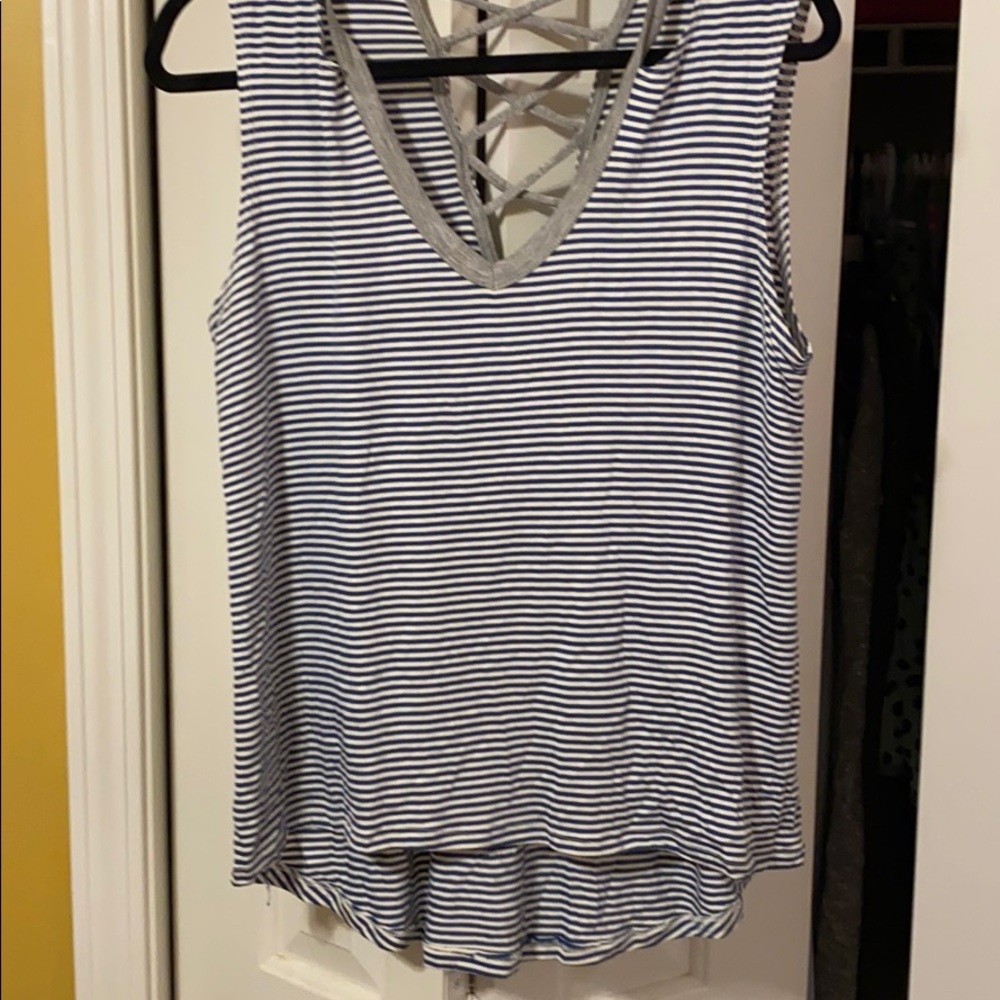 short sleeves shirt